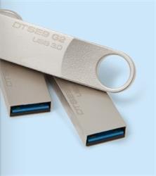 16 GB . USB 3.0 klúč . Kingston DataTraveler SE9 G2 kovový ( r100 MB/s, w10MB/s )