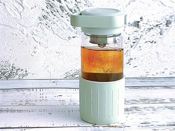 BUYDEEM Prenosná sklenená čajová fľaša 350 ml, model CD1008, farba útulná zelená
