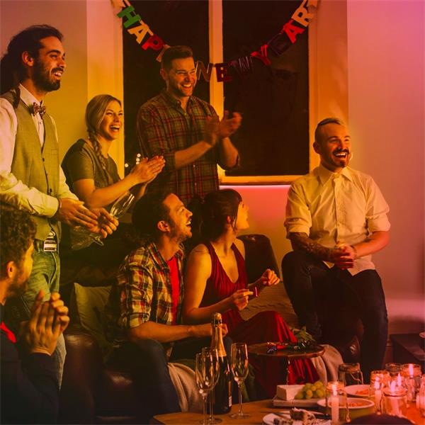Smart Light Strip, Multicolor SPEC: 2.4 GHz Wi-Fi, 802.11b/g/n, one 16.4 ft/5m RGB+IC LED light strip, 12V/1.5A power ad